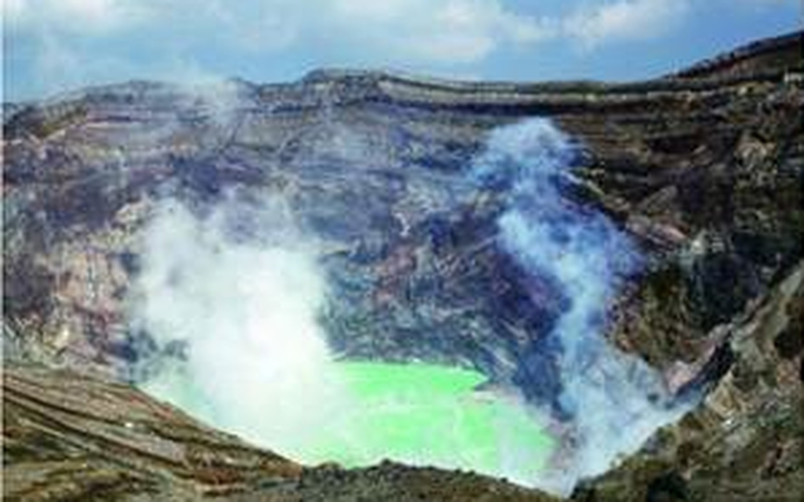 阿苏火山口(中岳)